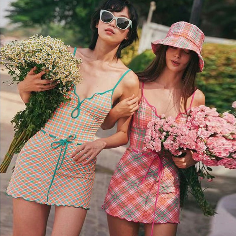 Maillot de bain une pièce à carreaux rétro pour femmes – Maillot de bain ajusté et fin à bretelles avec protection solaire, maillot de bain pour la plage et les sources chaudes