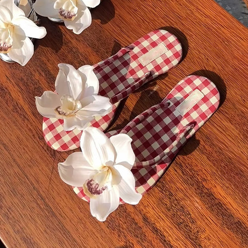 Bohemian beach vacation style Phalaenopsis shoe buckle sweet temperament beach sandals