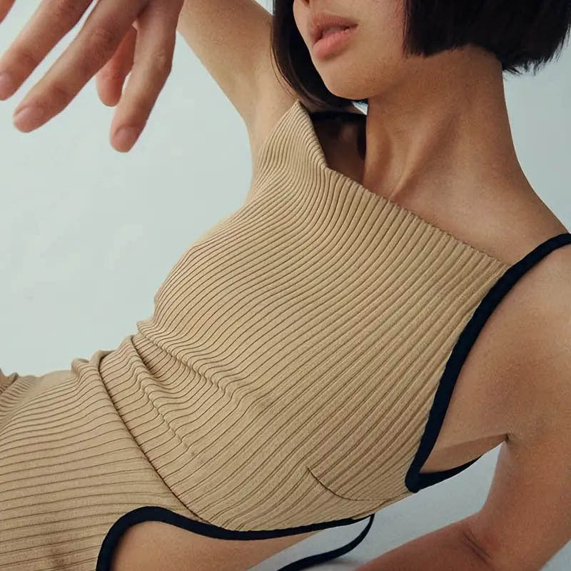 Robe Longue Sans Manches Kaki Sexy Décolleté Bardot pour Vacances à la Plage avec Ceinture à Nouer Mode Femme